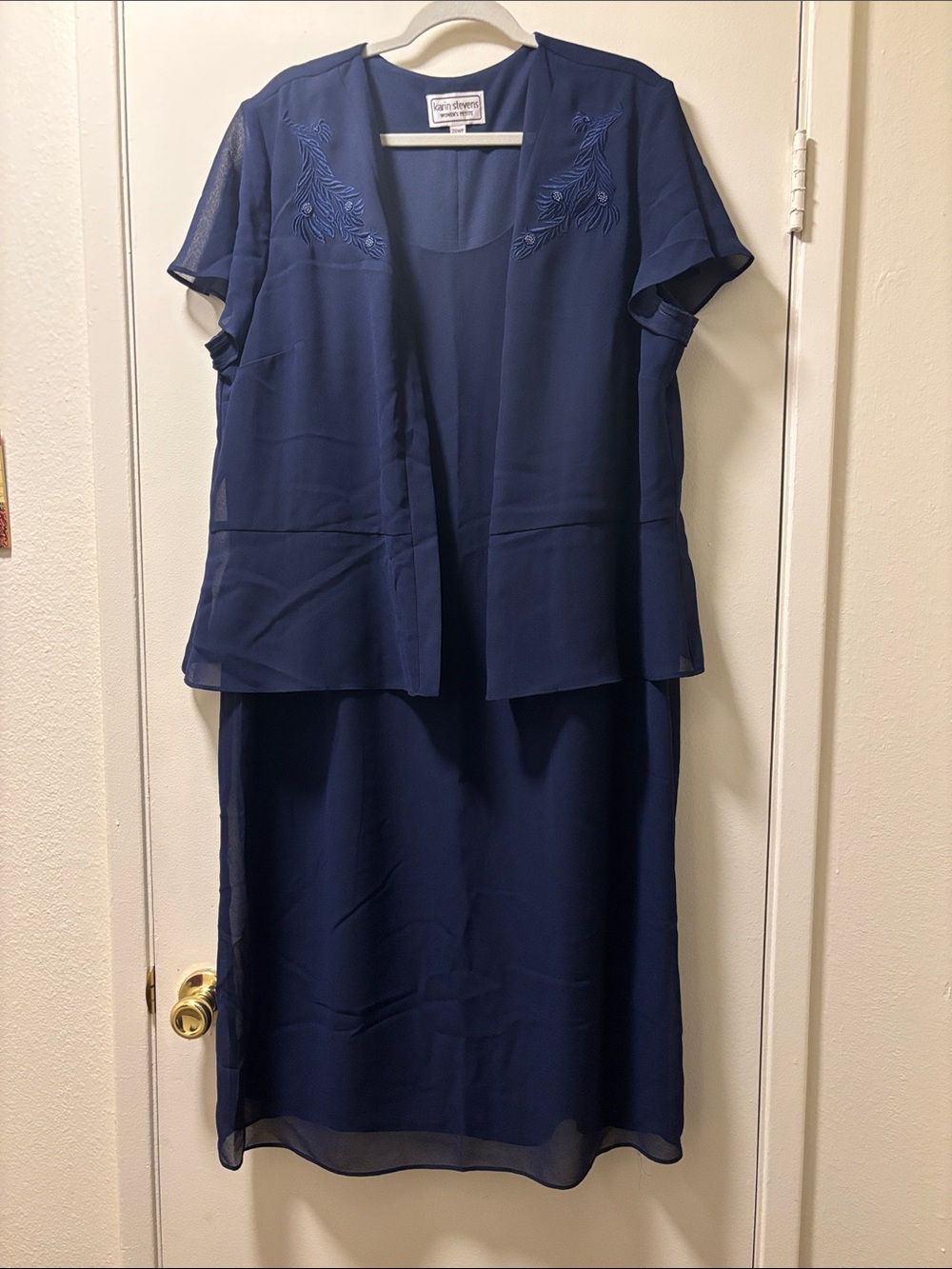 karin stevens Navy Embroidered Midi Skirt Set